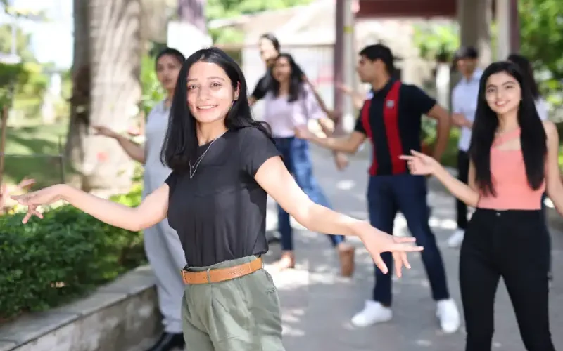 JIZXVQYB 900x600 CLUBS new 800x500