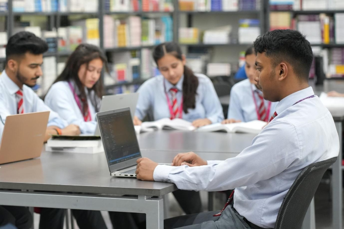 How 5G Infrastructure is Creating New Opportunities for ECE Graduates